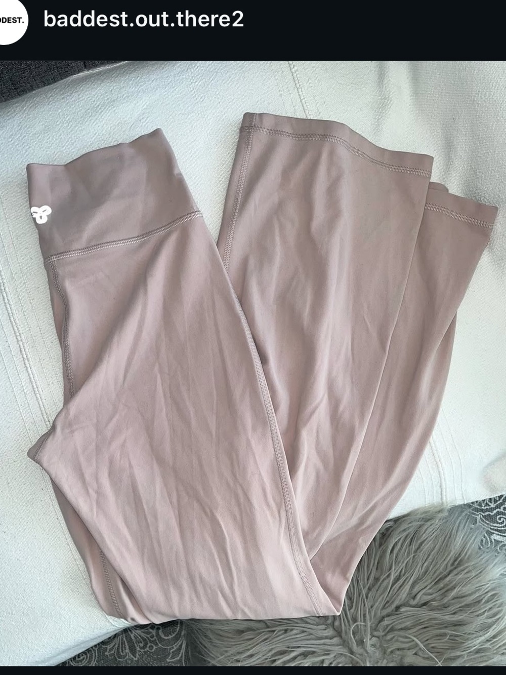 Aritzia❣️TNA Butter Crossover flare leggings - Picture 2 of 10